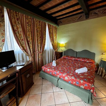 Villa Le Camelie Siena Ngoại thất bức ảnh